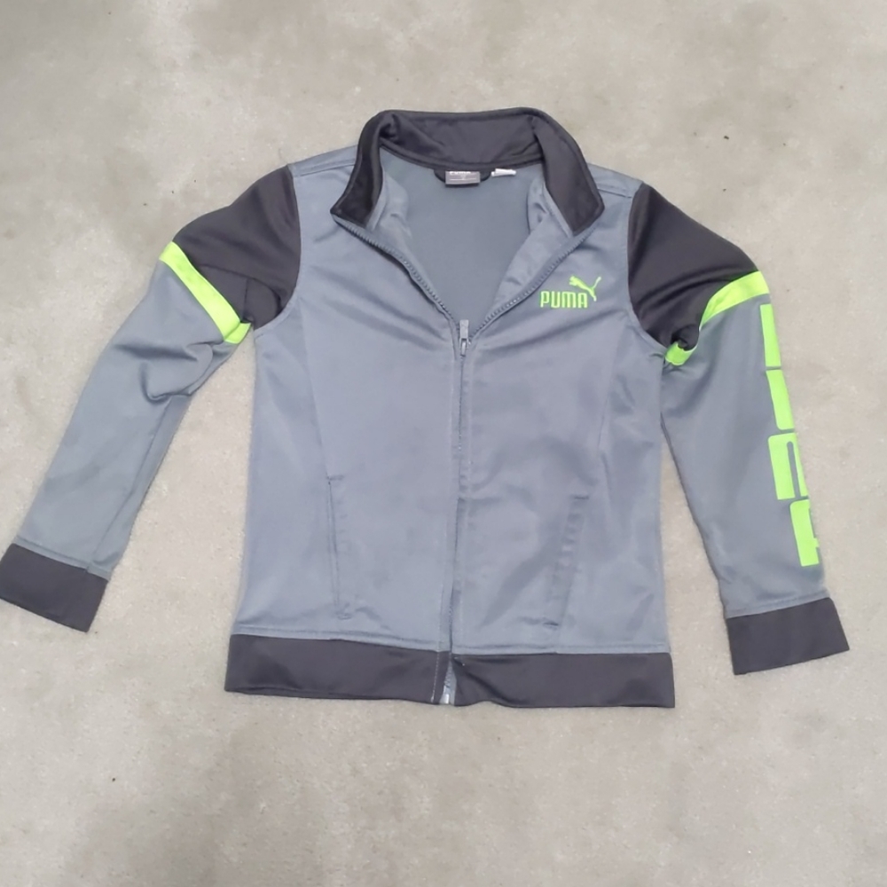 Puma jacket kids size 6